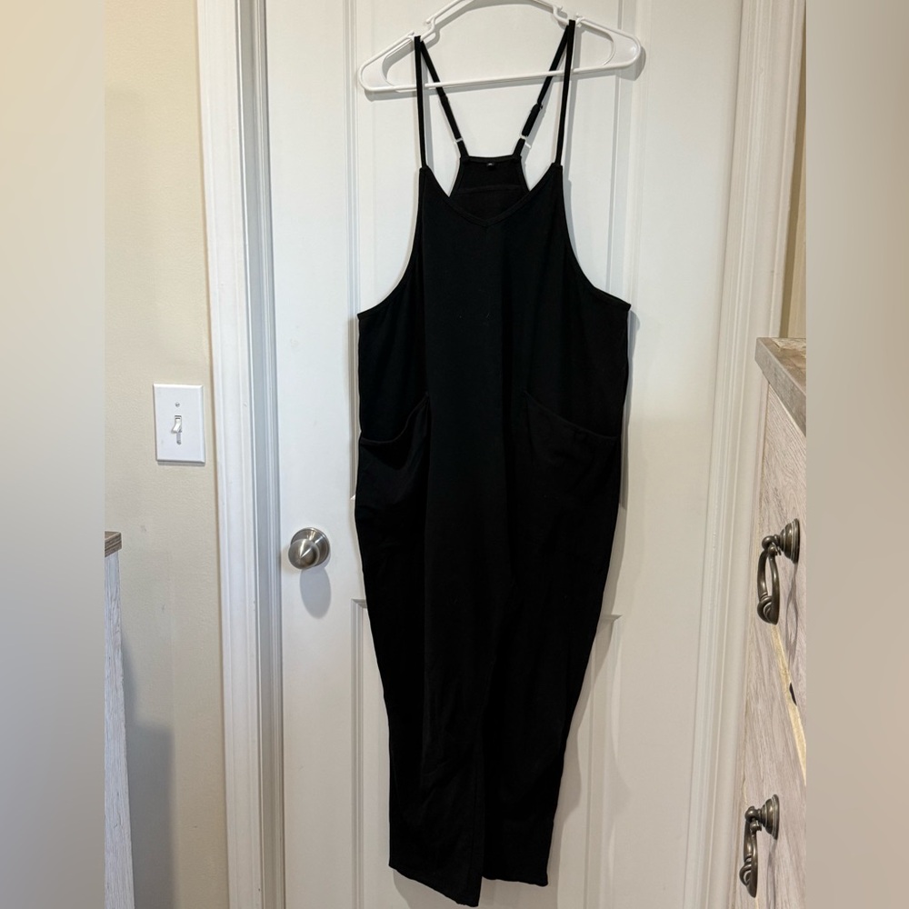 Black Sleeveless Jumpsuit with Pockets